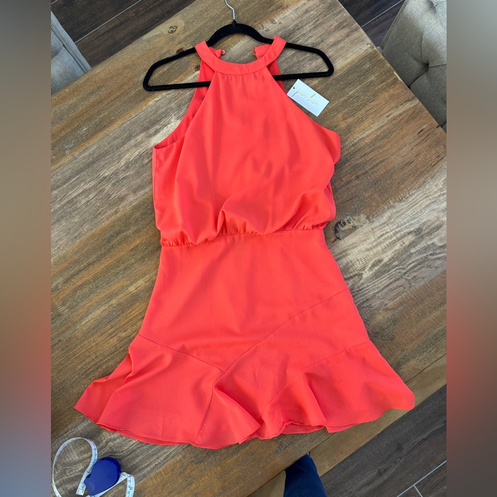 Olivaceous The Erin Halter Dress in coral size medium